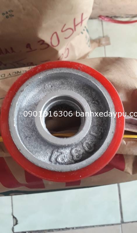 Bánh xe đẩy hàn quốc 130x50 xoay pu gang ssk