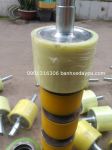 Gia công con lăn Pu Thép 130x80mm cốt 25mm